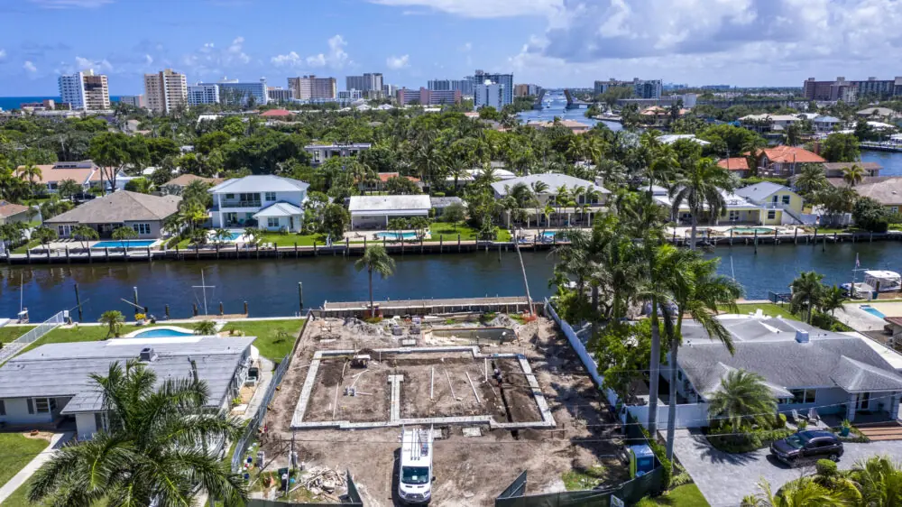 Aerial photograph of canal-front homes in South Florida